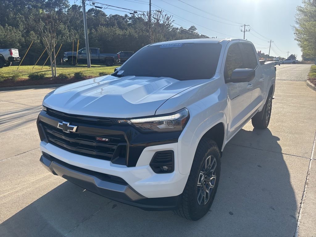 Used 2025 Chevrolet Colorado Z71 w/ Technology Package image 29