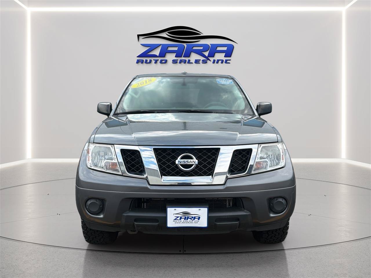 Used 2018 Nissan Frontier SV AWD/4WD image 2