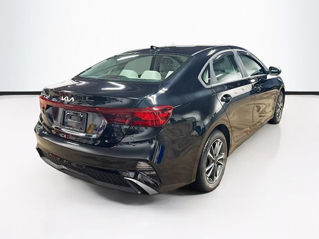 Used 2023 Kia Forte LXS FWD image 7