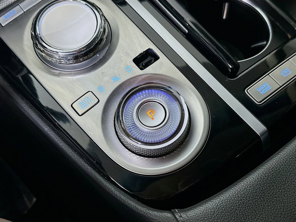 Used 2023 Genesis G80 2.5T image 31