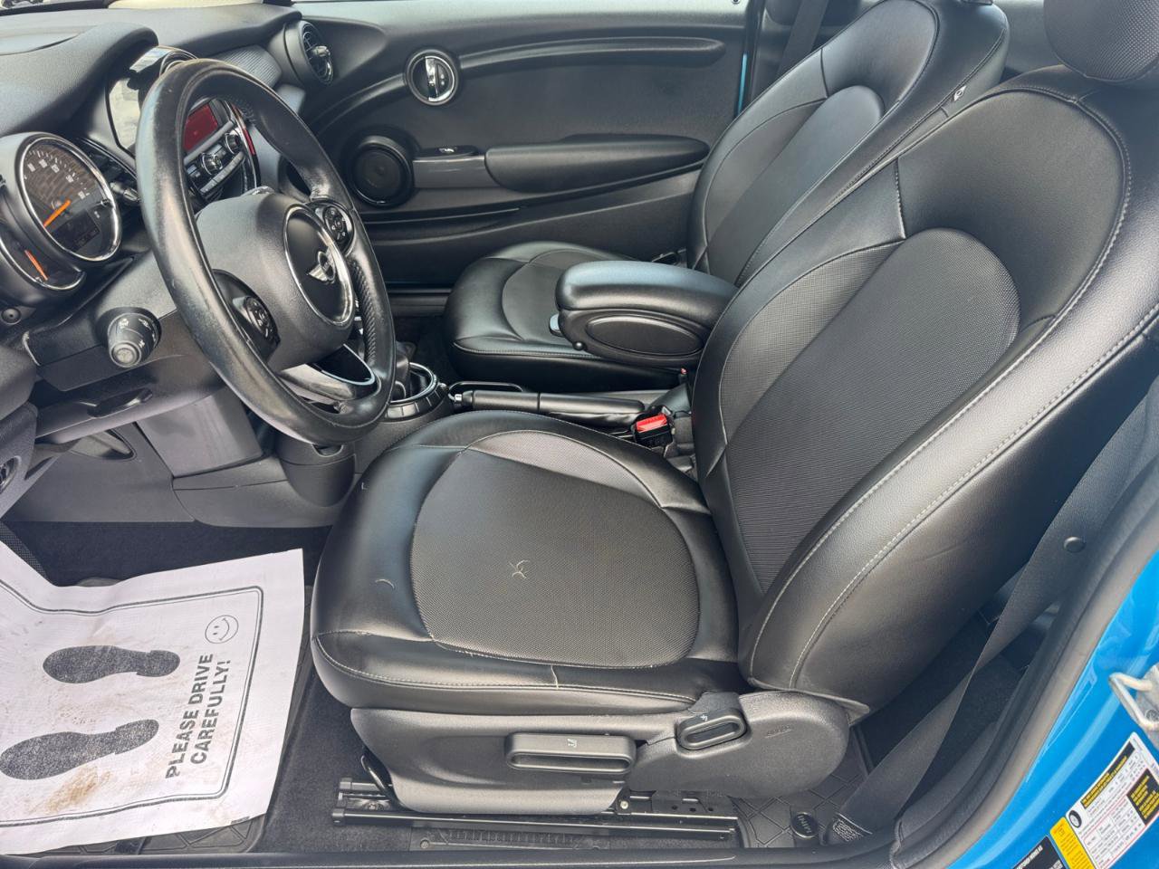 Used 2015 MINI Cooper 2-Door Hardtop FWD image 5