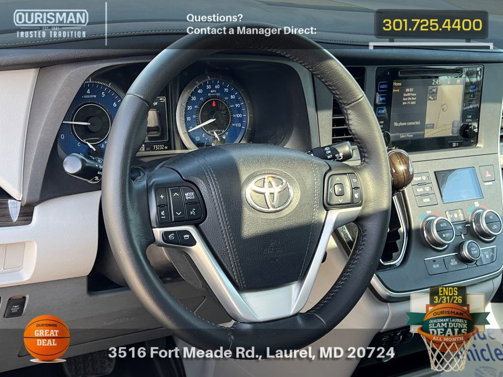 Used 2015 Toyota Sienna XLE w/ XLE Navigation Package image 9