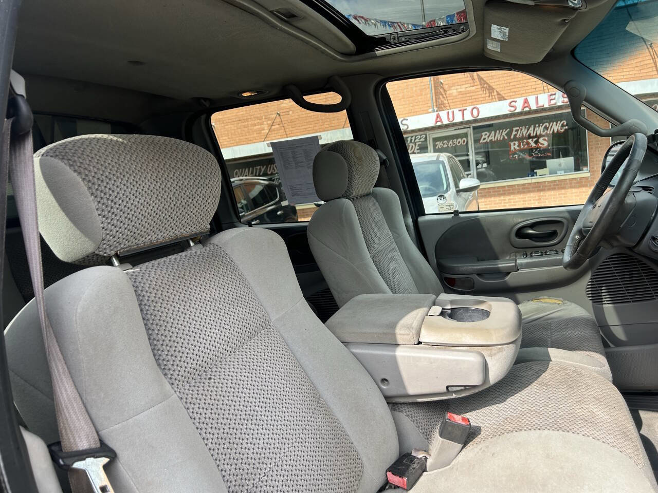 Used 2002 Ford F150 XLT AWD/4WD image 21