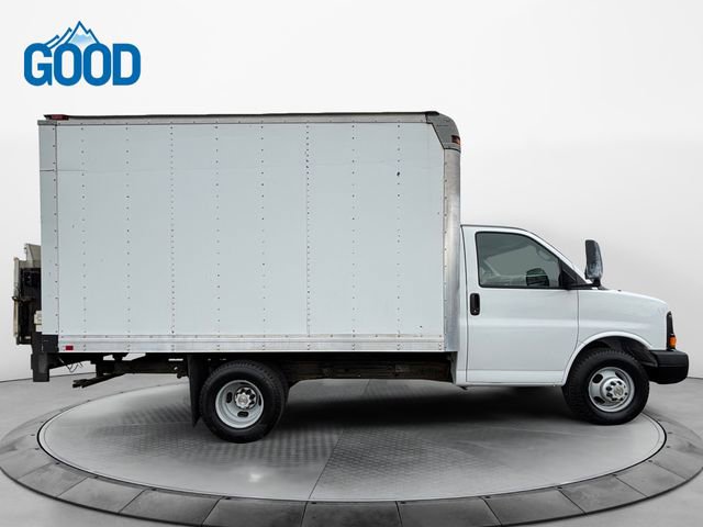 Used 2012 Chevrolet Express 3500 image 6