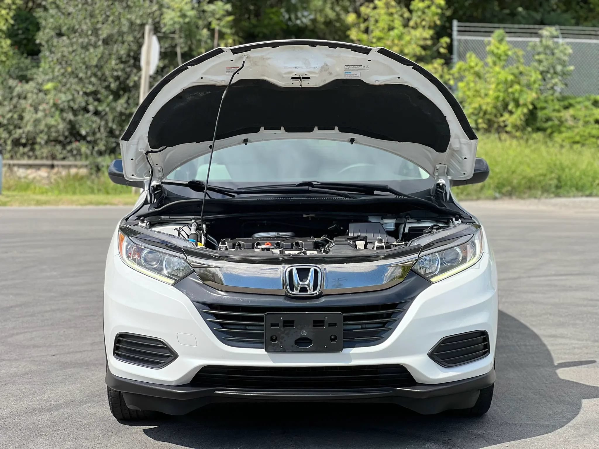 Used 2022 Honda HR-V LX image 35