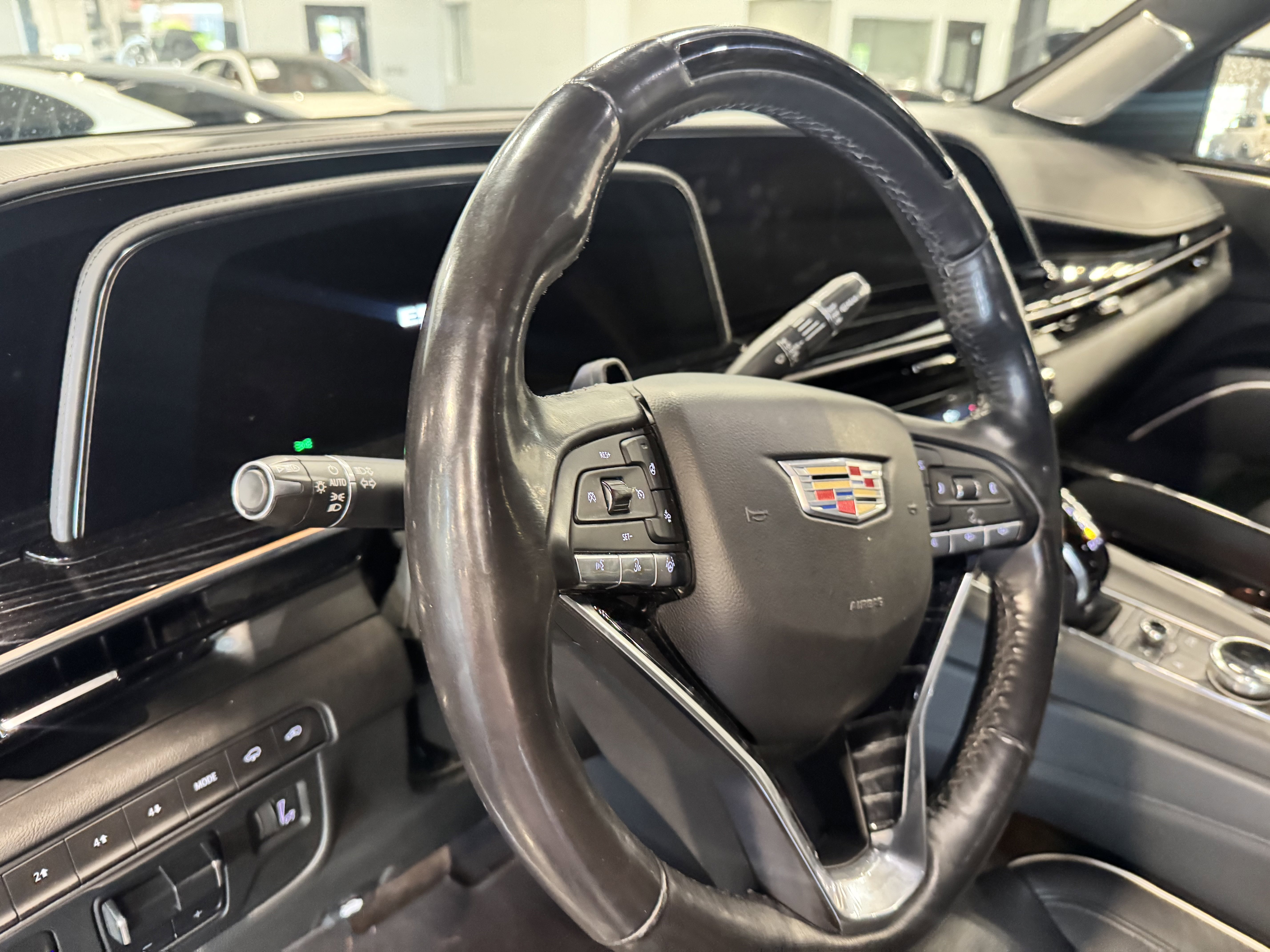 Used 2021 Cadillac Escalade ESV Sport w/ Driver Assist Tech Package image 10