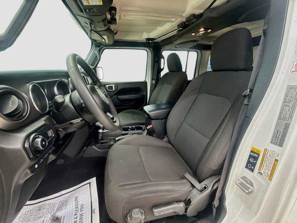 Certified 2023 Jeep Wrangler Unlimited AWD/4WD image 23