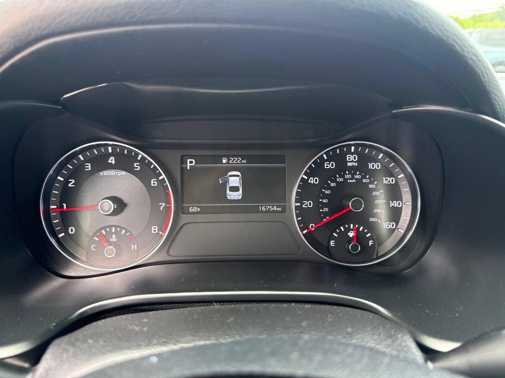 Used 2023 Kia Forte LXS w/ LXS Technology Package FWD image 11