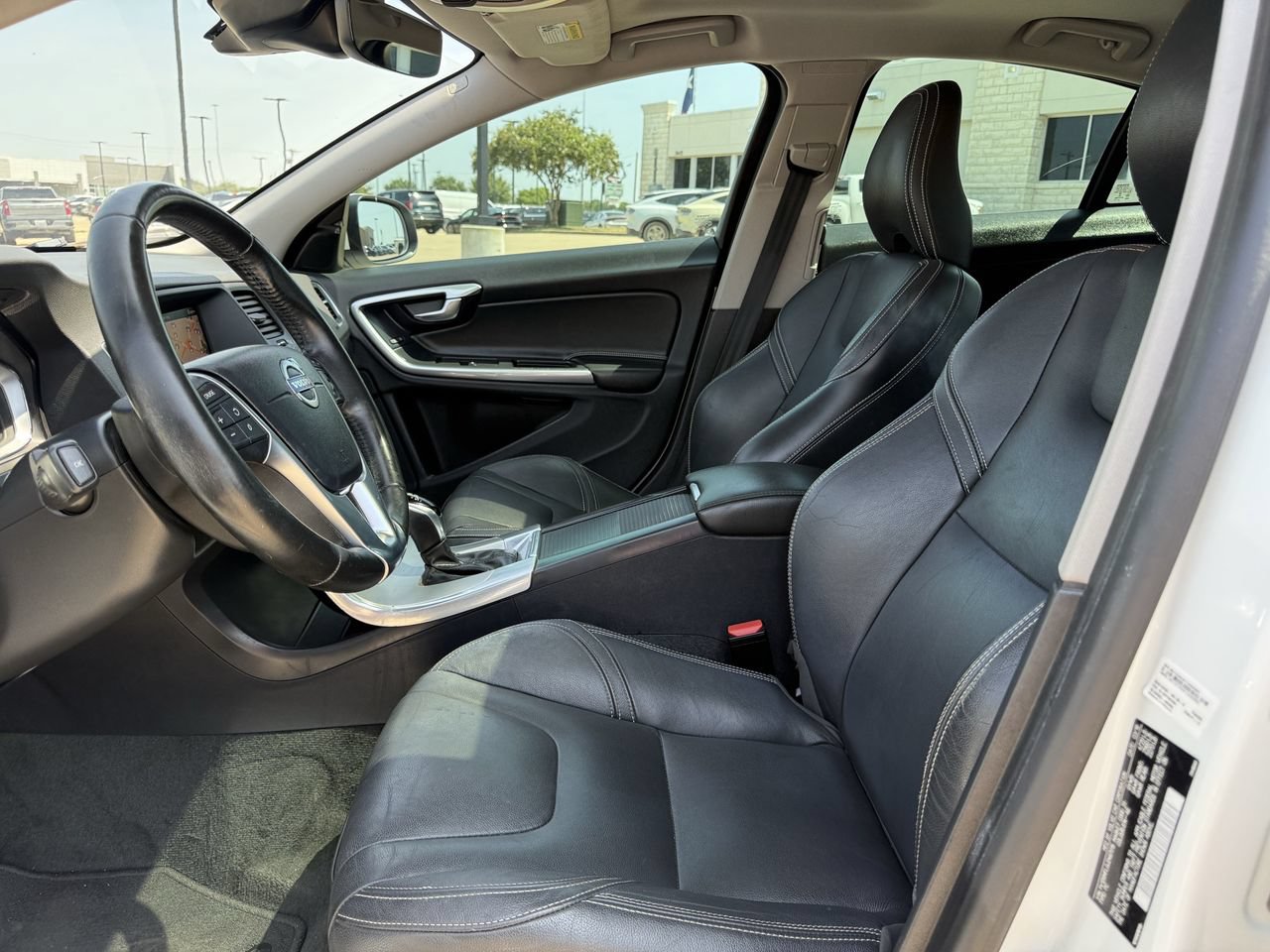 Used 2018 Volvo S60 T5 Dynamic w/ Vision Package FWD image 23