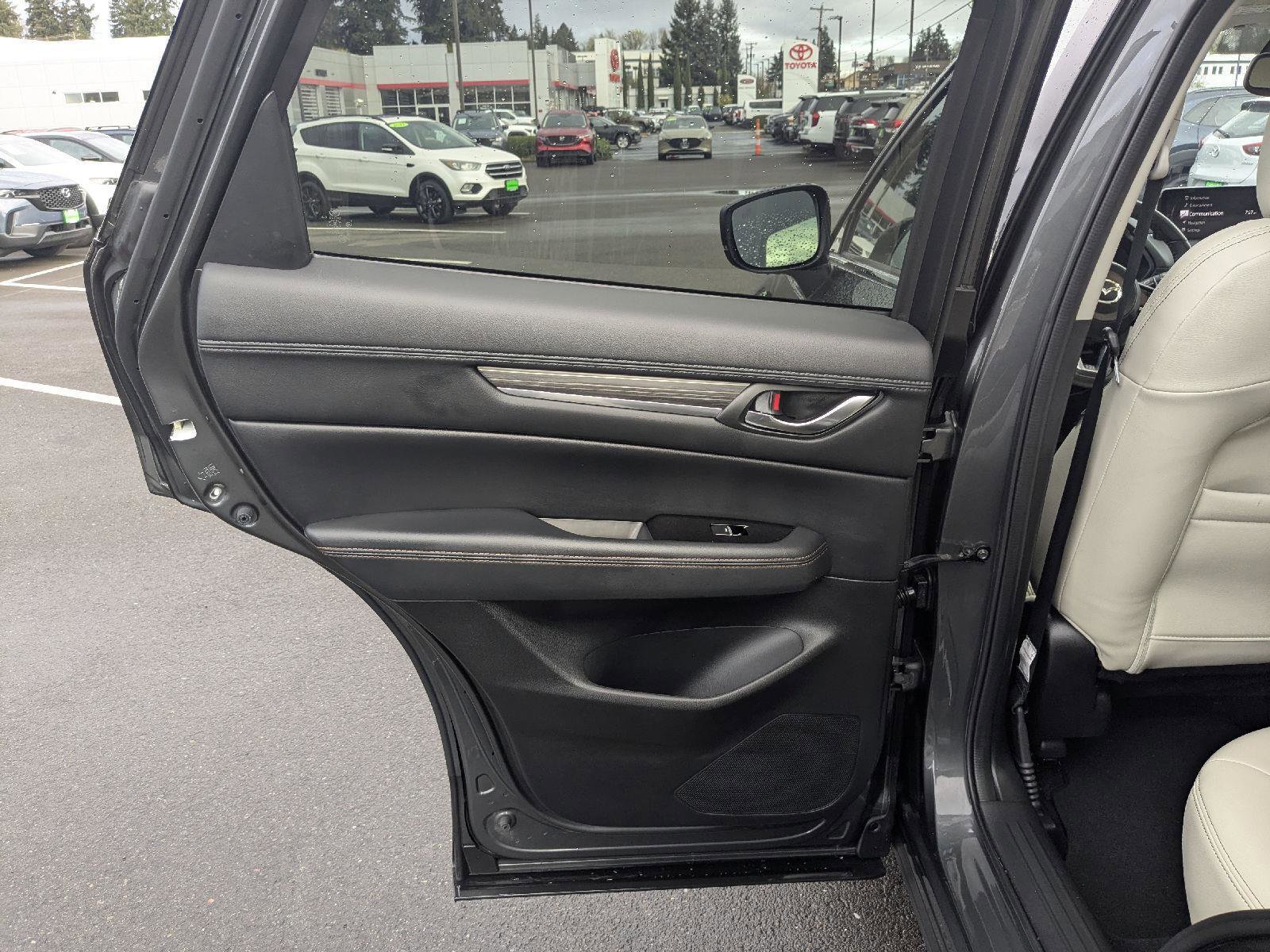 Used 2023 MAZDA CX-5 AWD 2.5 S w/ Premium Package image 11