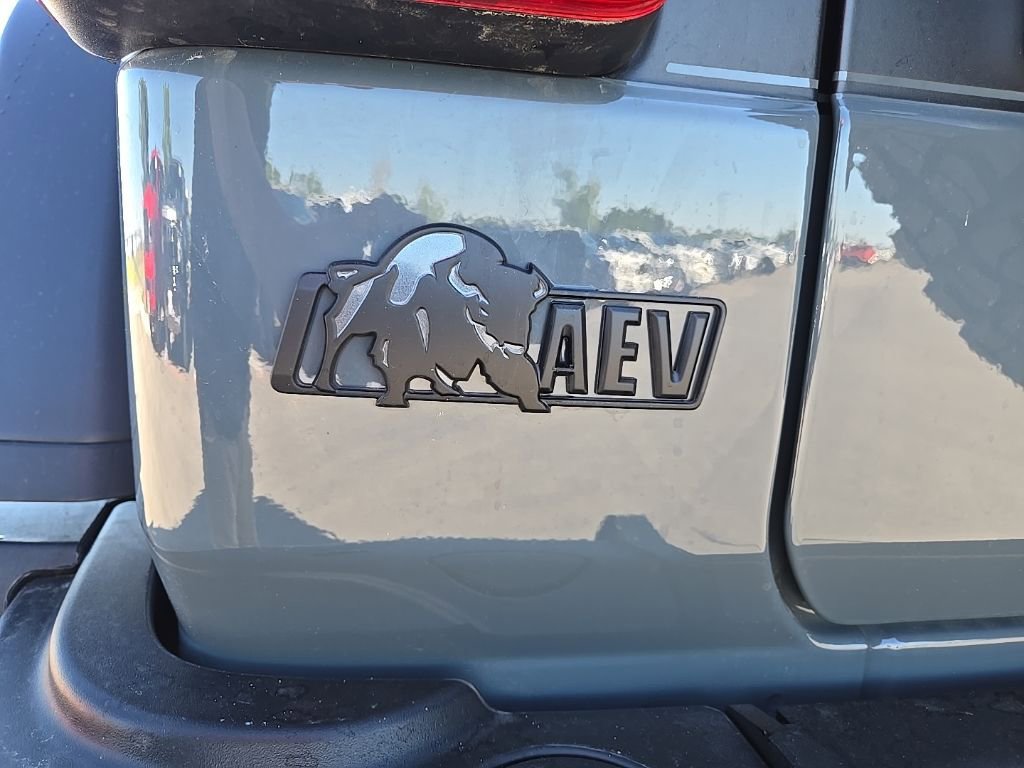 New 2025 Jeep Wrangler Unlimited Rubicon w/ Safety Group image 25