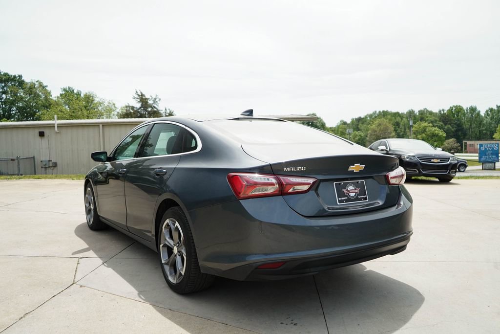 Used 2021 Chevrolet Malibu LT FWD image 4
