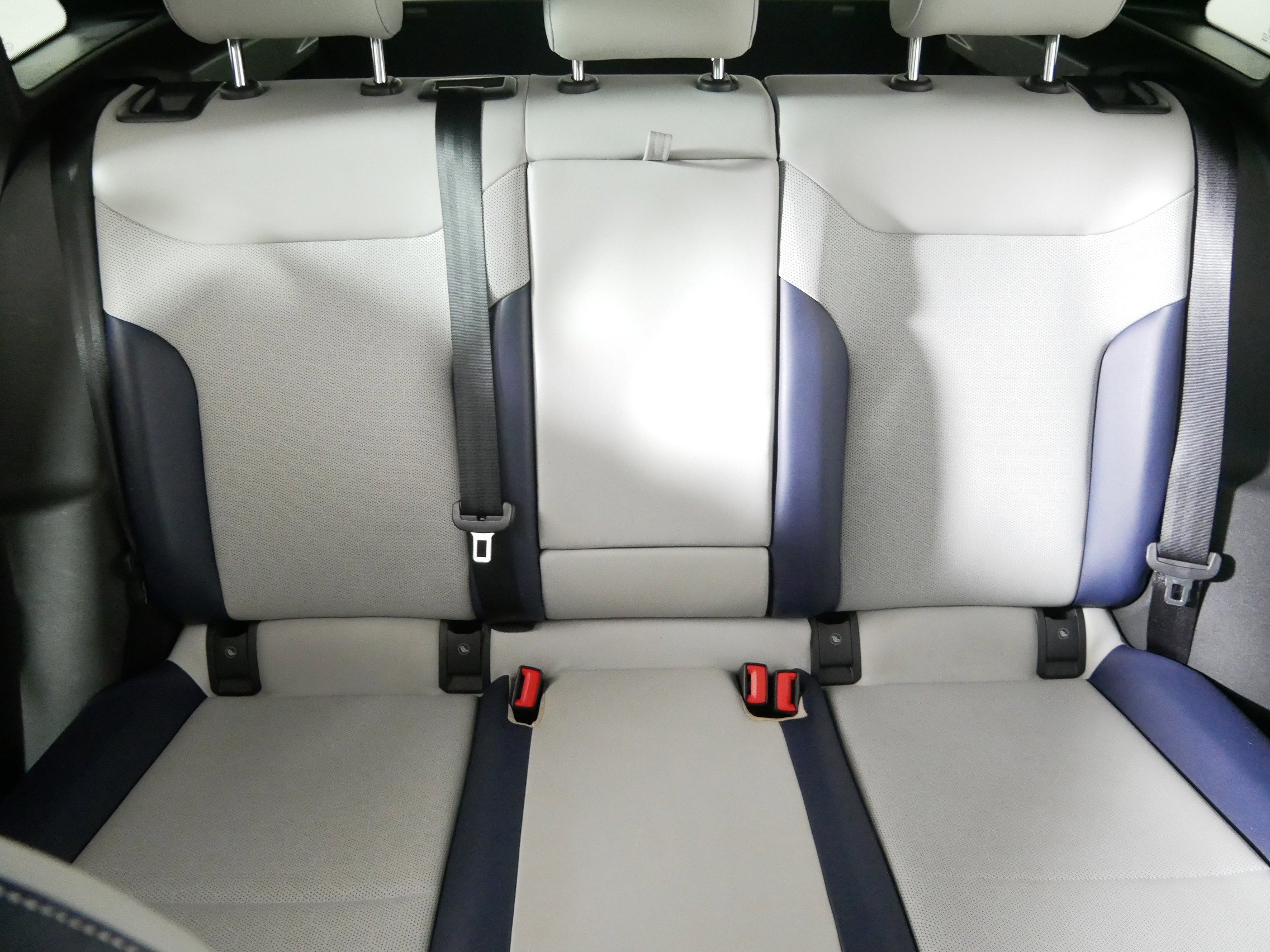 Used 2023 Volkswagen ID.4 S image 13