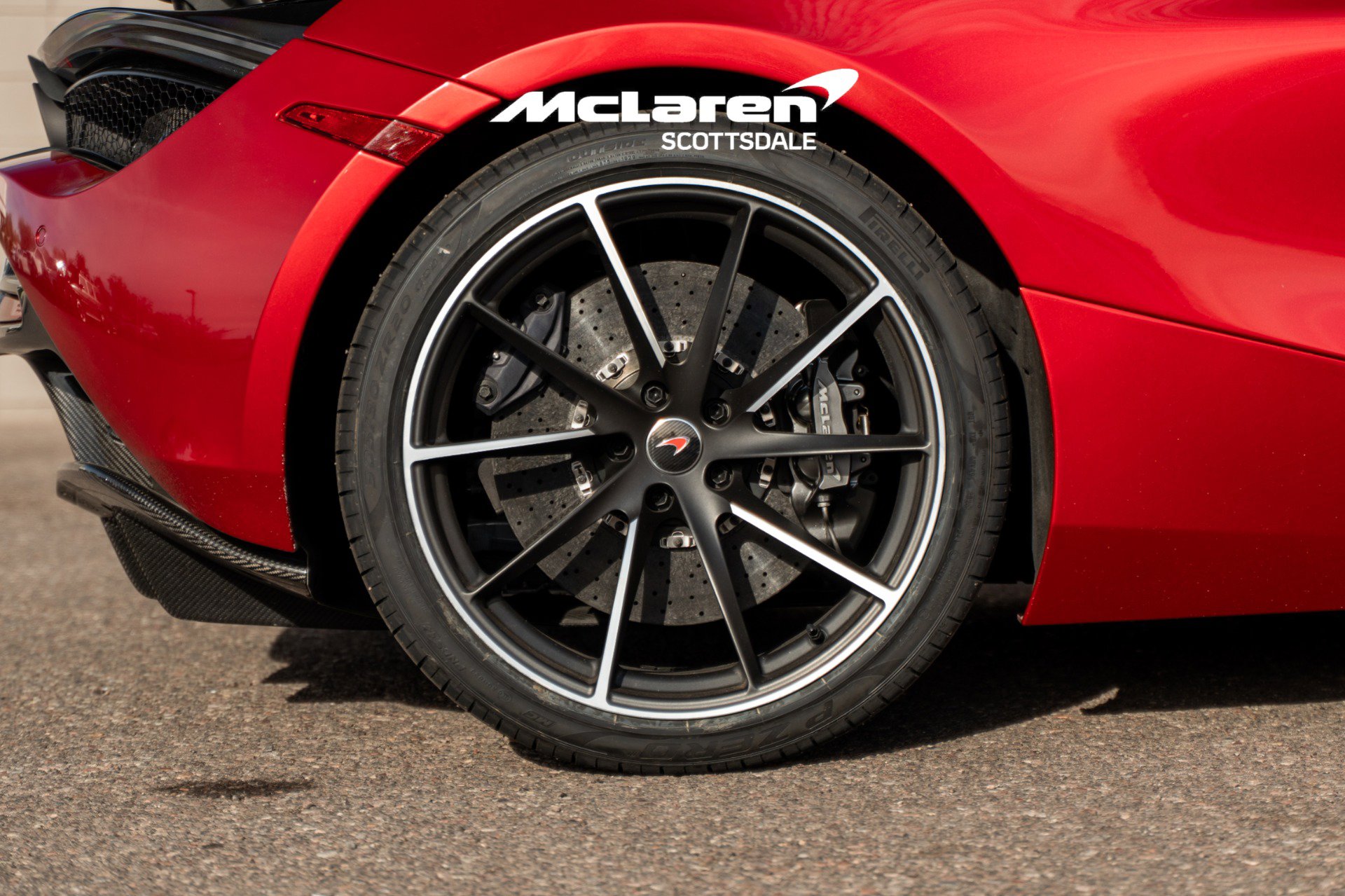 Used 2018 McLaren 720S Performance RWD image 25