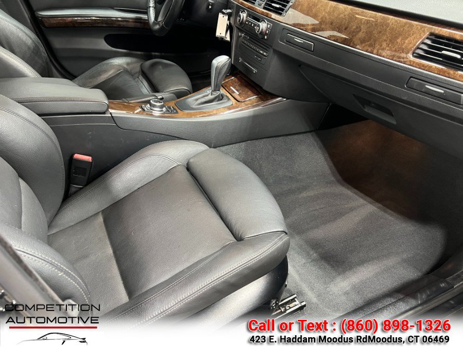 Used 2009 BMW 335i Sedan w/ Premium Pkg RWD image 18
