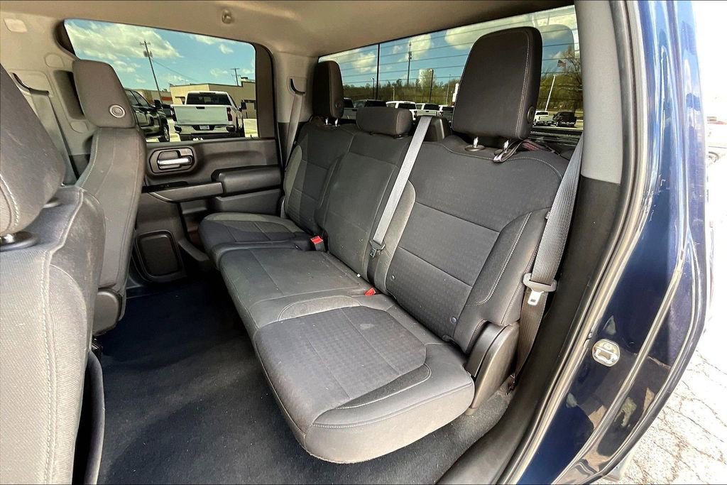 Used 2022 Chevrolet Silverado 2500 Custom w/ Custom Value Package image 27