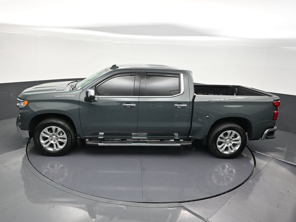 Used 2025 Chevrolet Silverado 1500 LTZ RWD image 15