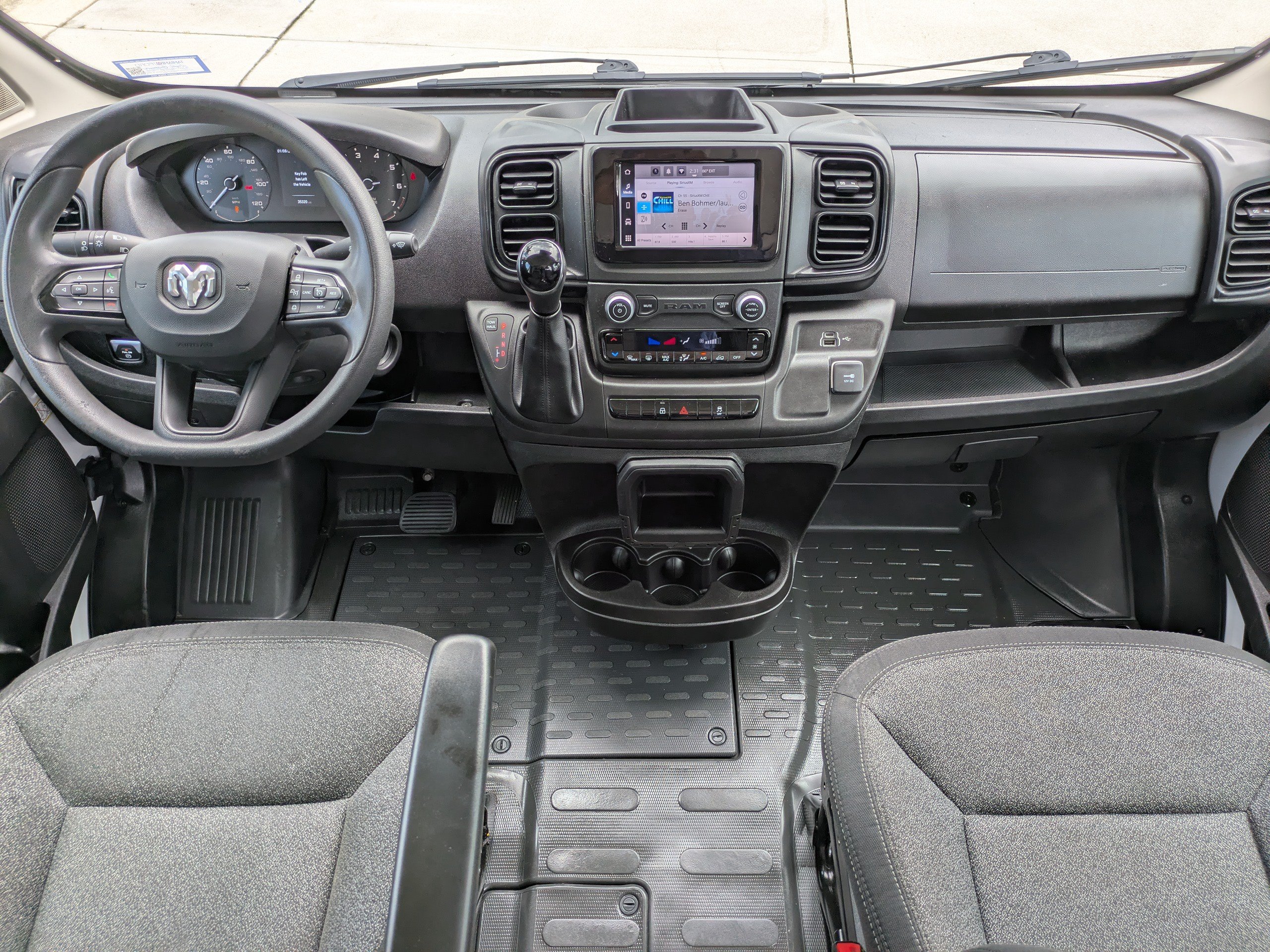 Used 2025 RAM ProMaster 2500 w/ Convenience Group FWD image 15