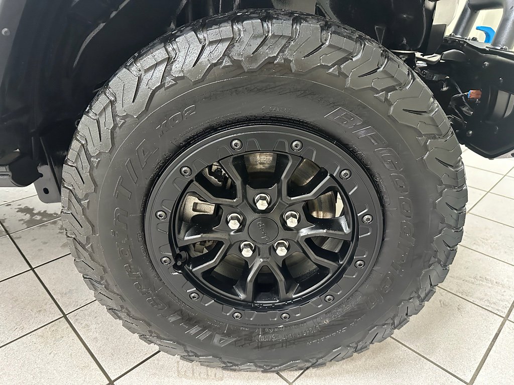 Used 2023 Jeep Wrangler Unlimited Rubicon 4xe image 14