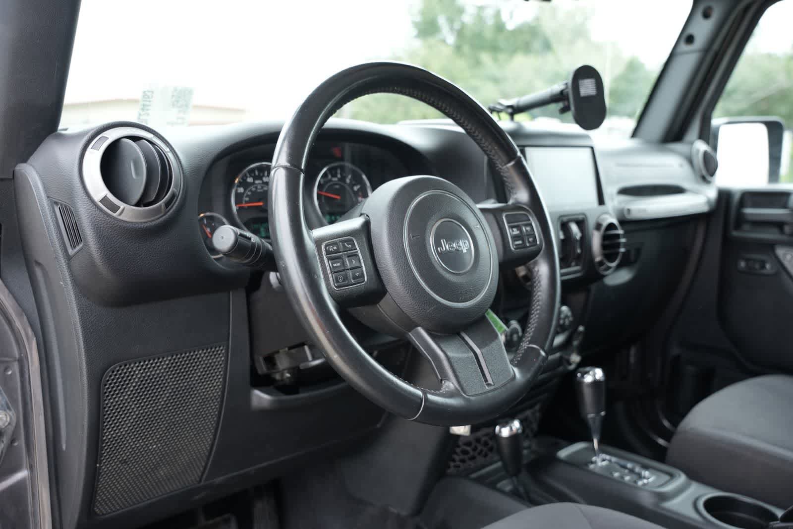 Used 2016 Jeep Wrangler Unlimited Sport w/ Quick Order Package 24S AWD/4WD image 15