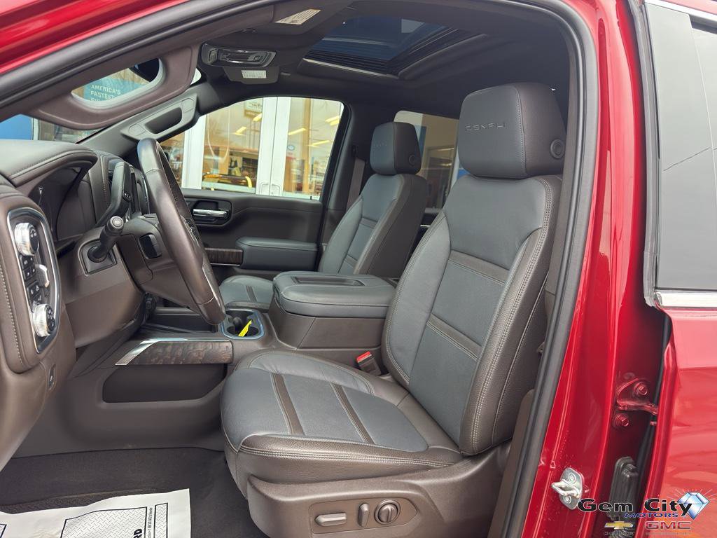 Used 2022 GMC Sierra 1500 Denali w/ Denali Premium Package image 15