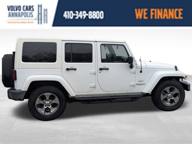 Used 2017 Jeep Wrangler Unlimited Sahara w/ Connectivity Group image 9