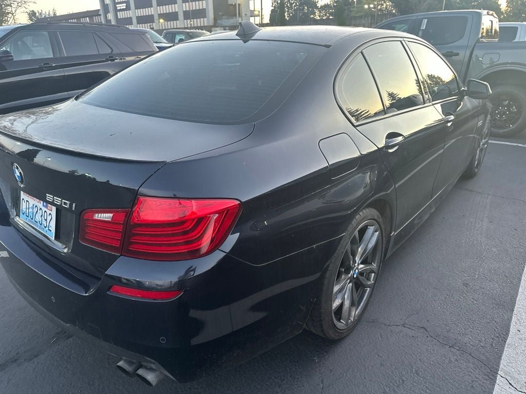 Used 2016 BMW 550i xDrive Sedan AWD/4WD image 14