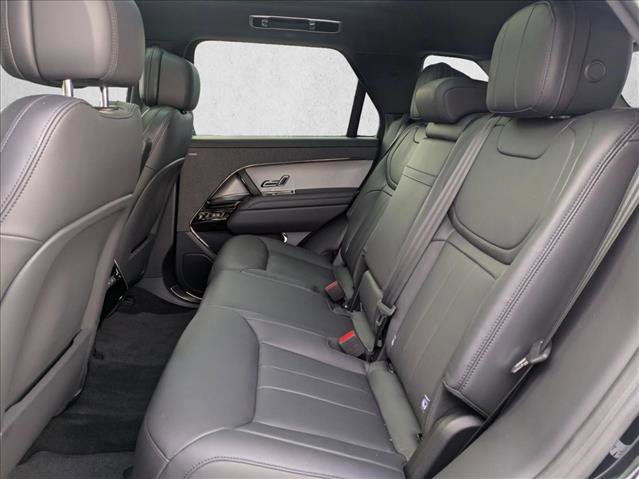 Certified 2025 Land Rover Range Rover Sport SE image 19