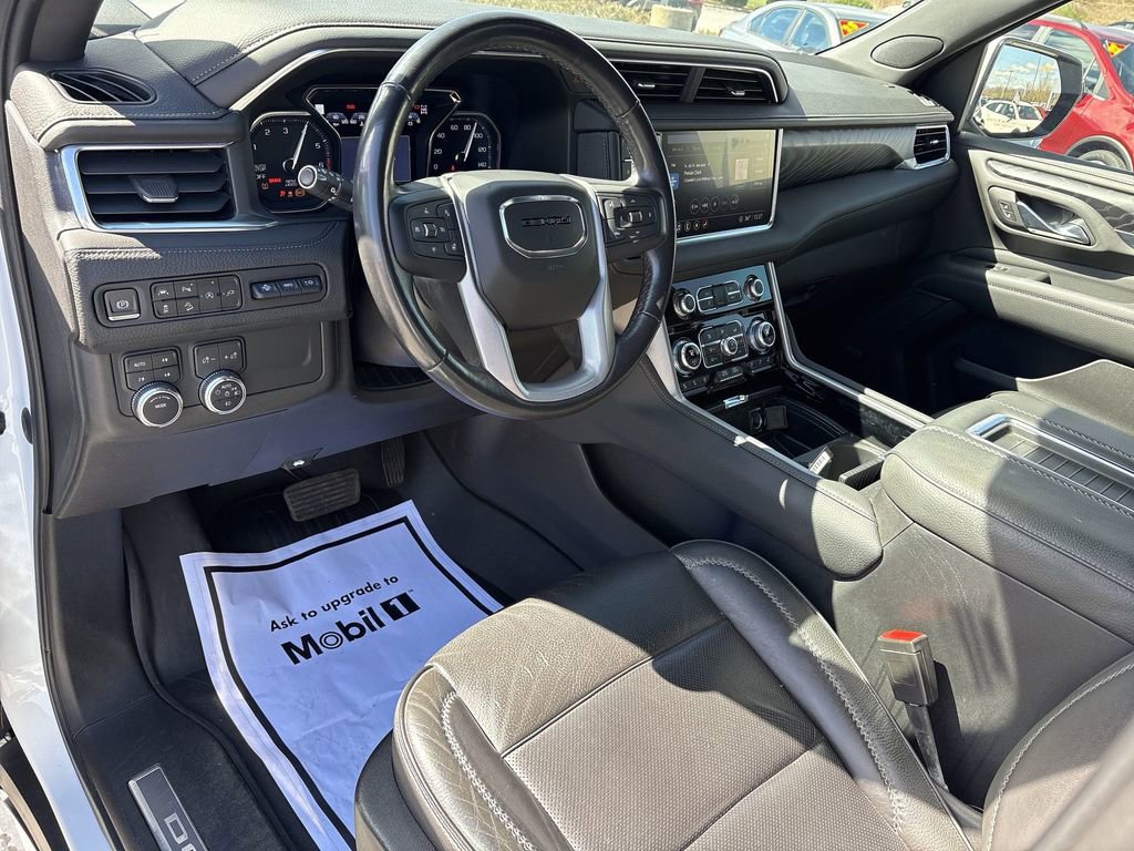 Certified 2021 GMC Yukon XL Denali w/ Advanced Technology Package image 12
