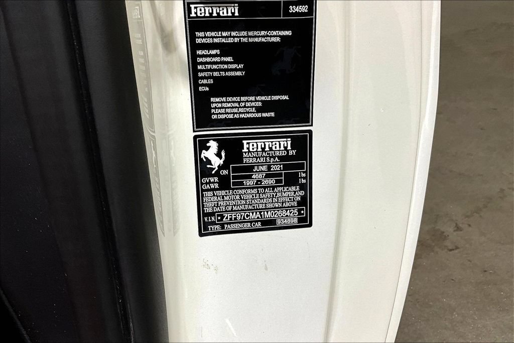 Used 2021 Ferrari 812 GTS RWD image 17