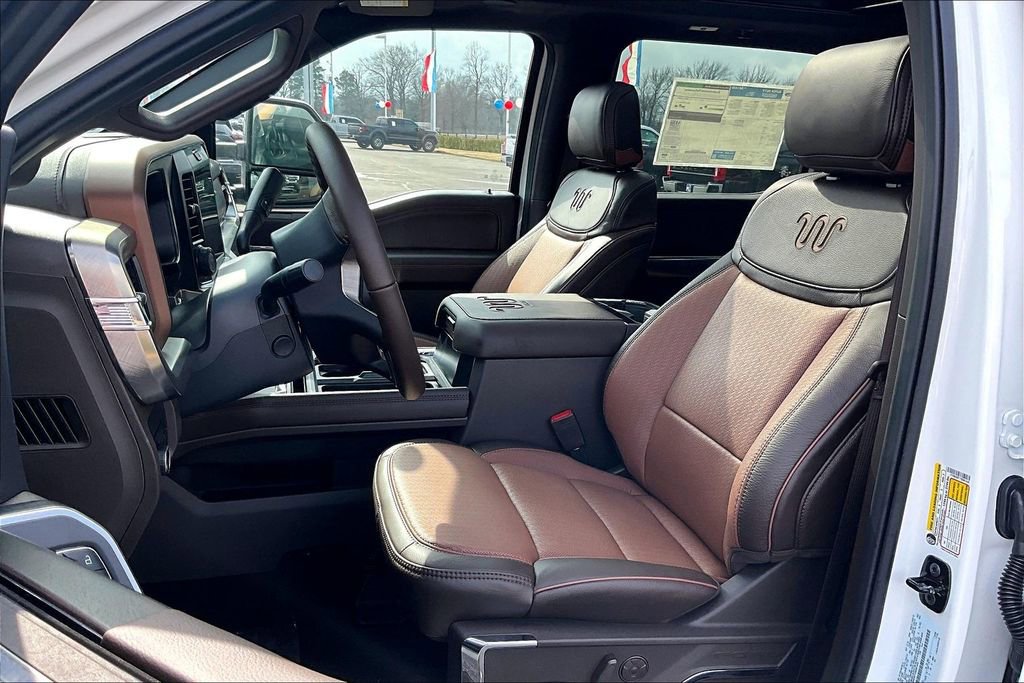 New 2026 Ford F250 King Ranch w/ FX4 Off-Road Package image 9