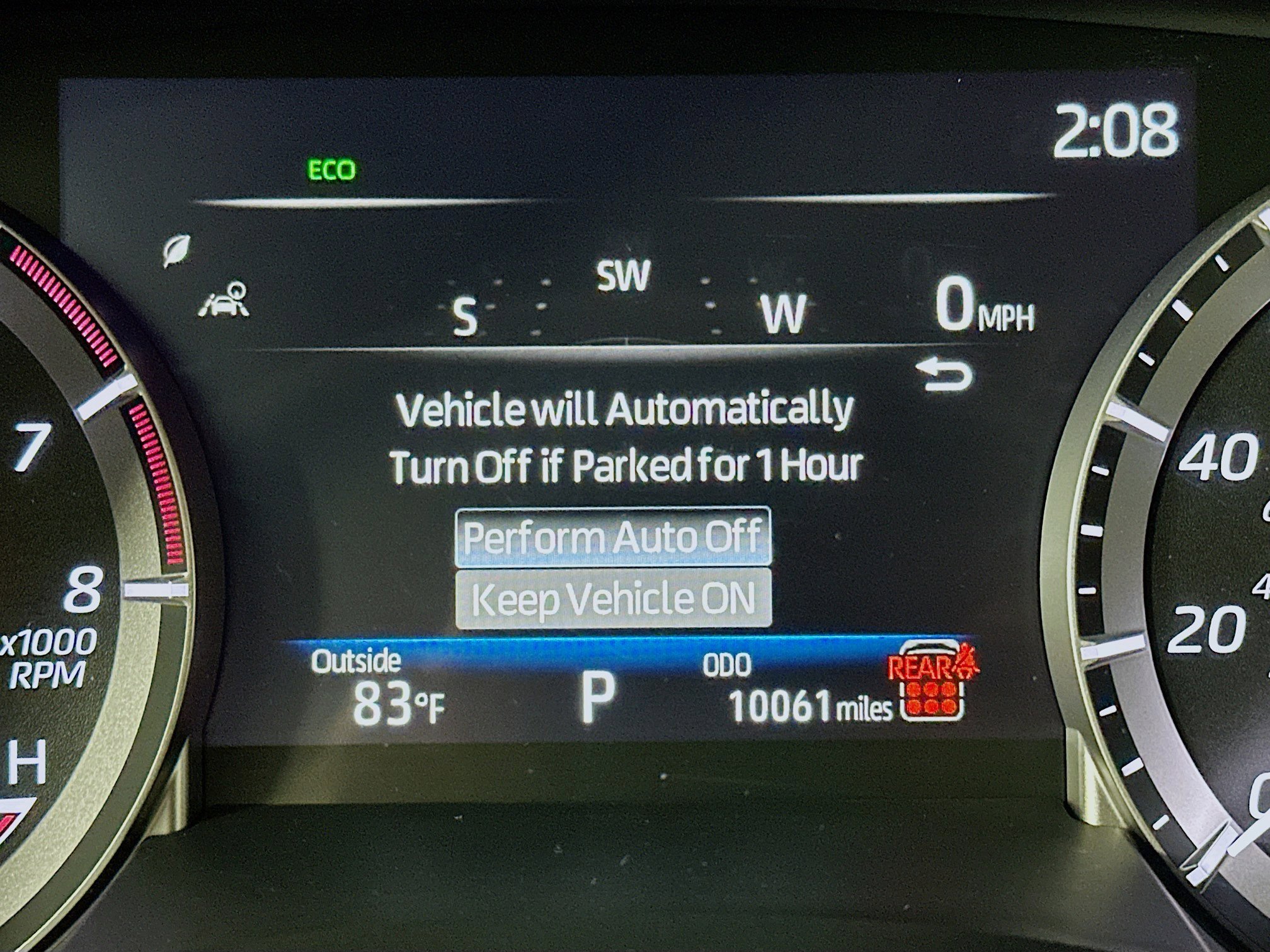 Used 2024 Toyota Highlander LE image 19