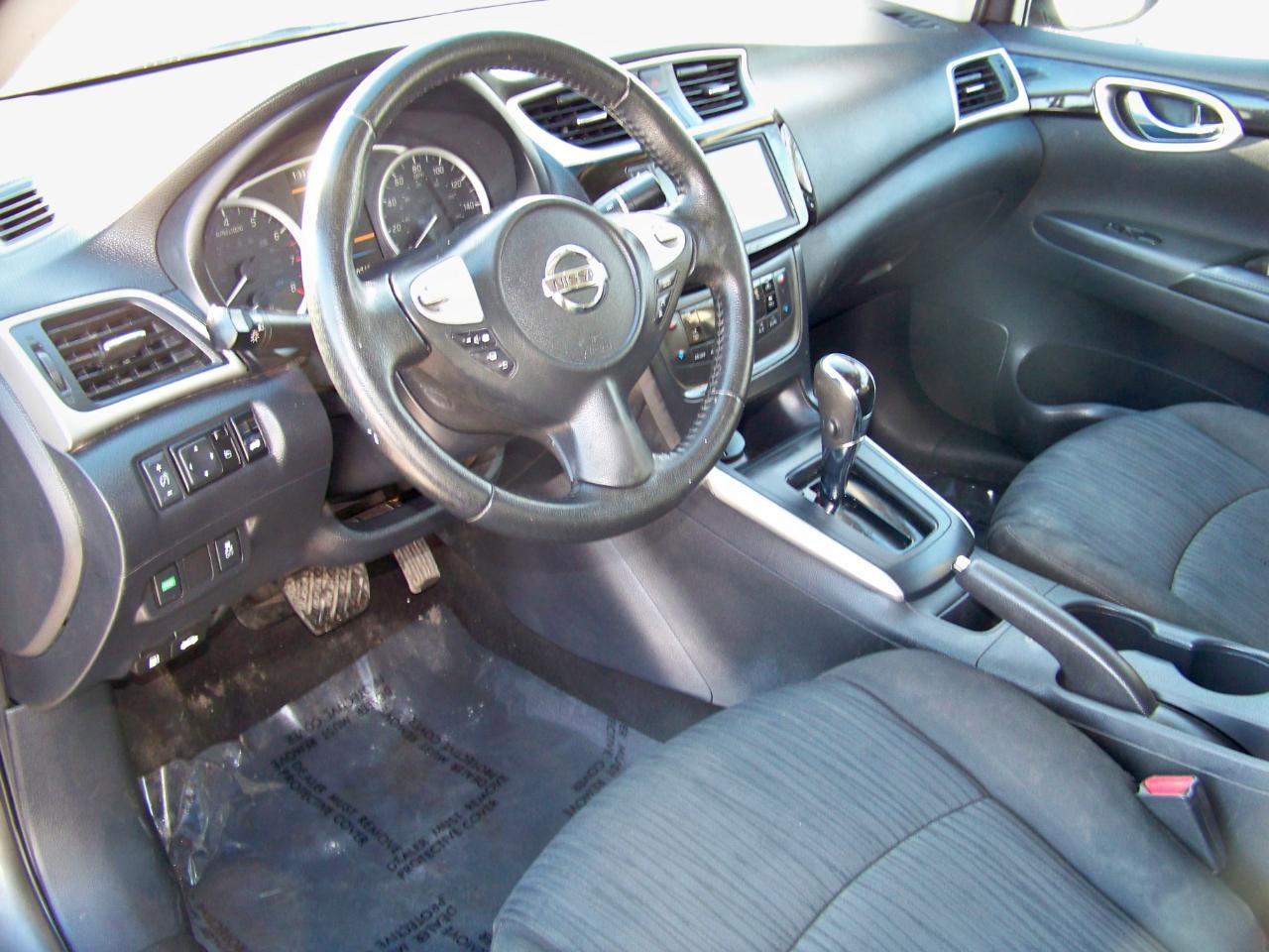 Used 2019 Nissan Sentra SV image 29