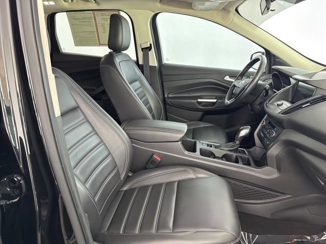 Used 2019 Ford Escape SEL AWD/4WD image 20