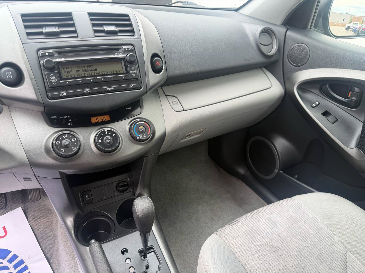 Used 2012 Toyota RAV4 4WD w/ Value Pkg image 12