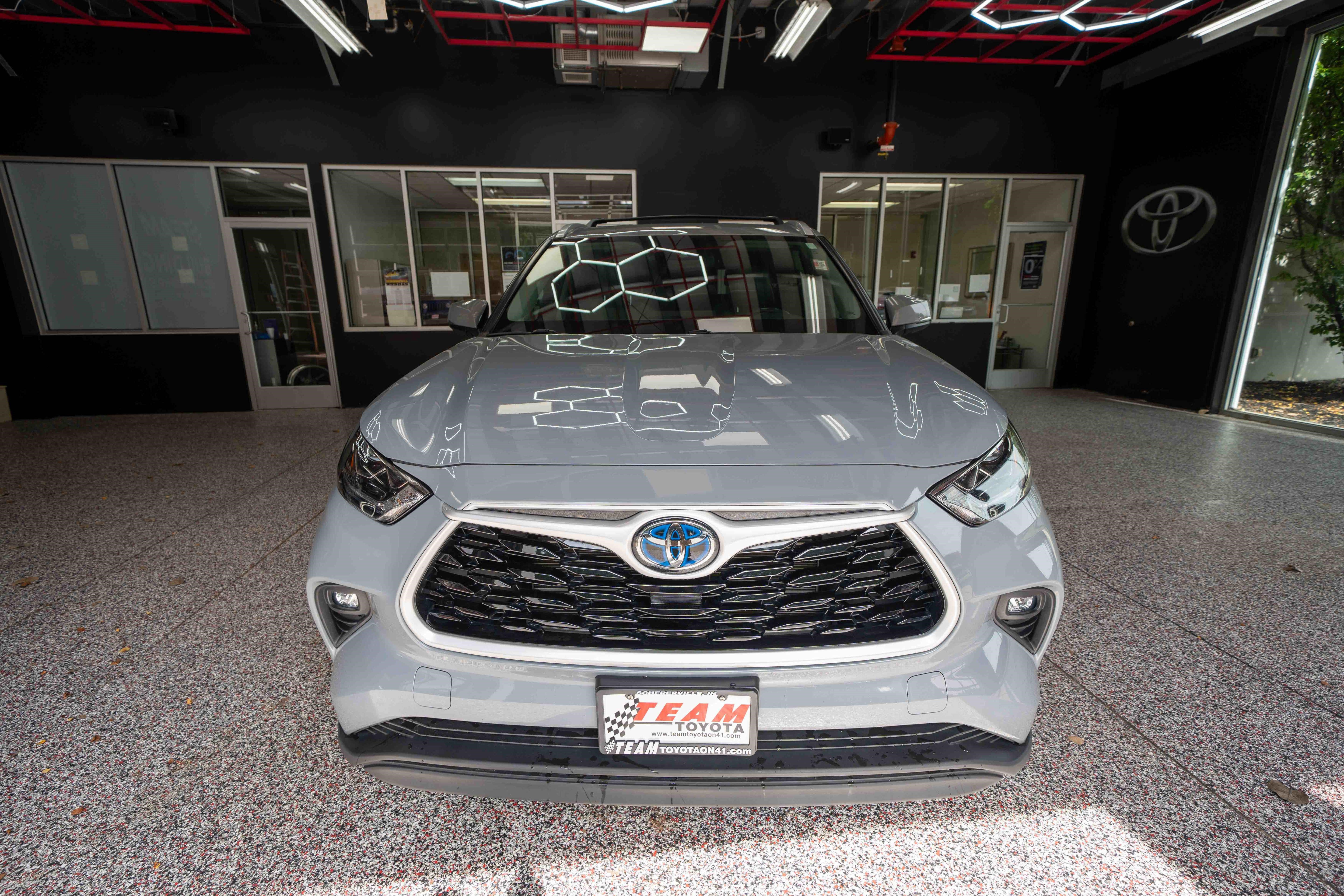 Used 2022 Toyota Highlander Bronze Edition AWD/4WD image 6