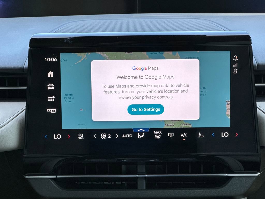 Used 2025 Lincoln Nautilus Premier AWD/4WD image 21