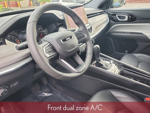 Used 2023 Jeep Compass Limited AWD/4WD image 11