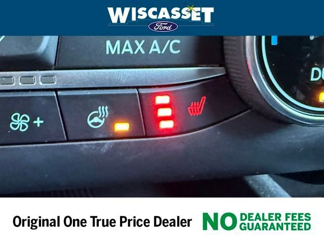 Used 2025 Ford Escape ST-Line w/ Cold Weather Package image 8