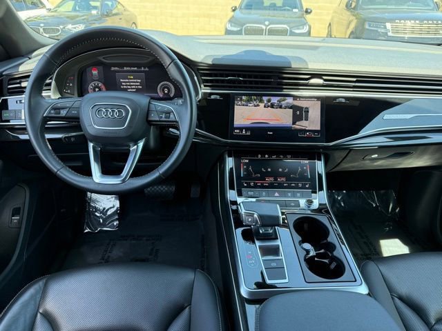 Used 2020 Audi Q8 Premium Plus AWD/4WD image 32