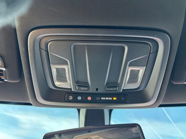 Used 2021 GMC Sierra 1500 AT4 image 43