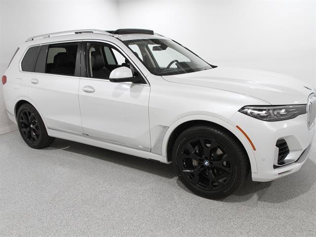 Used 2020 BMW X7 xDrive40i w/ Cold Weather Package image 1