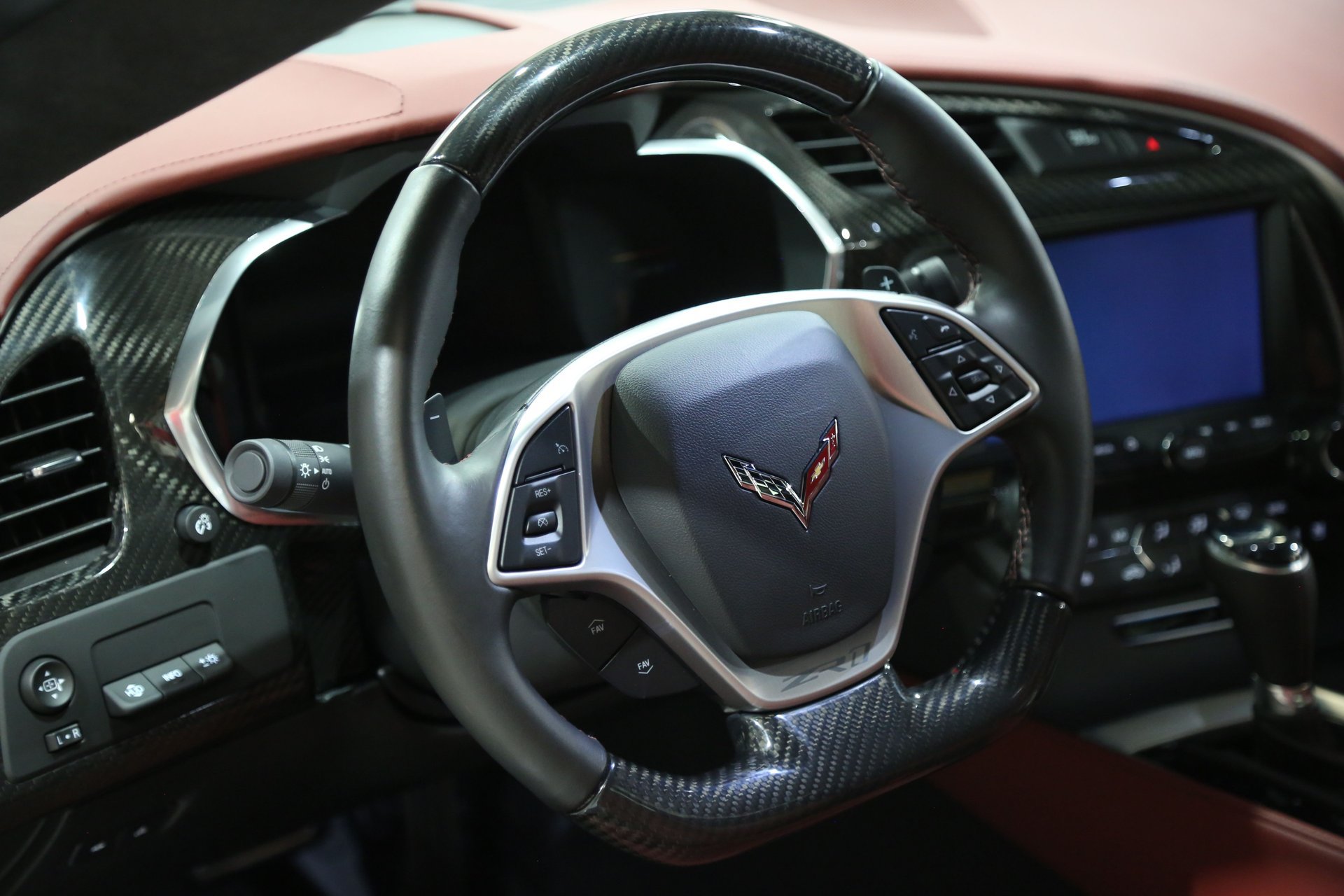 Used 2019 Chevrolet Corvette ZR1 RWD image 38