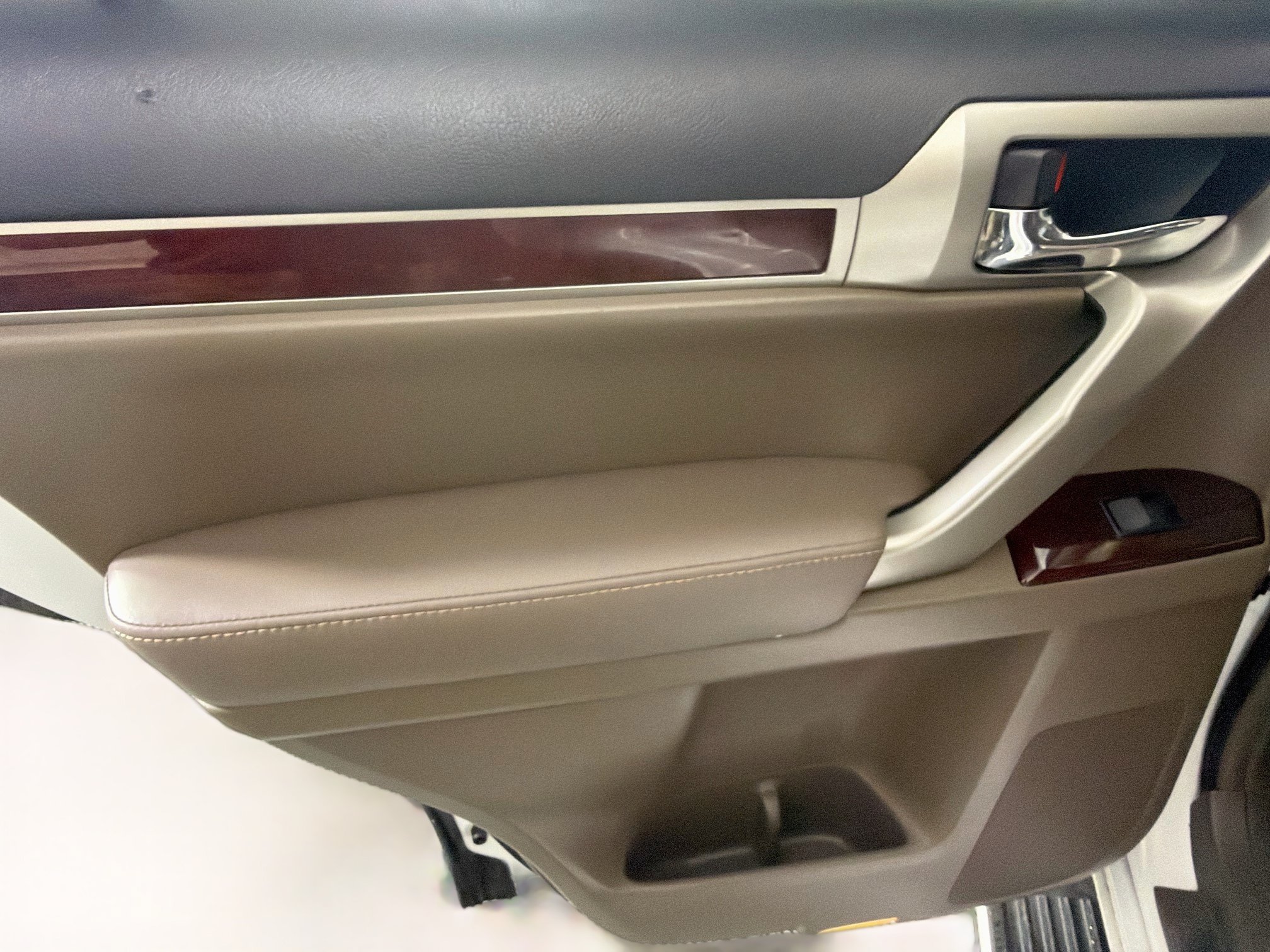 Used 2019 Lexus GX 460 Premium AWD/4WD image 25
