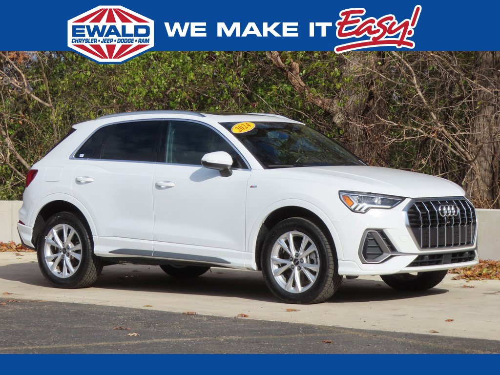 Used 2024 Audi Q3 2.0T Premium