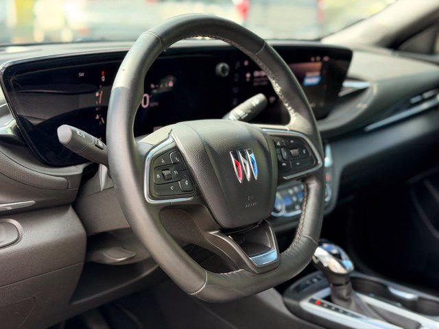 Used 2024 Buick Envista Preferred w/ Convenience I Package FWD image 9