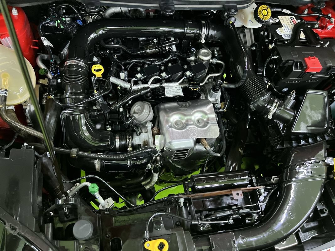 Used 2018 Ford EcoSport SE FWD image 27