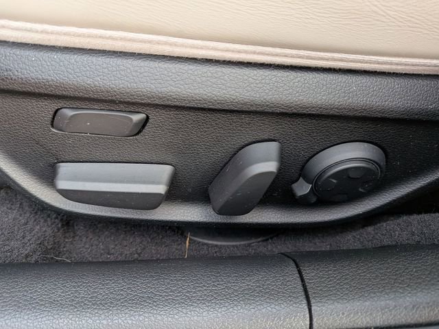 Used 2019 Genesis G70 3.3T Advanced w/ Prestige Package image 12