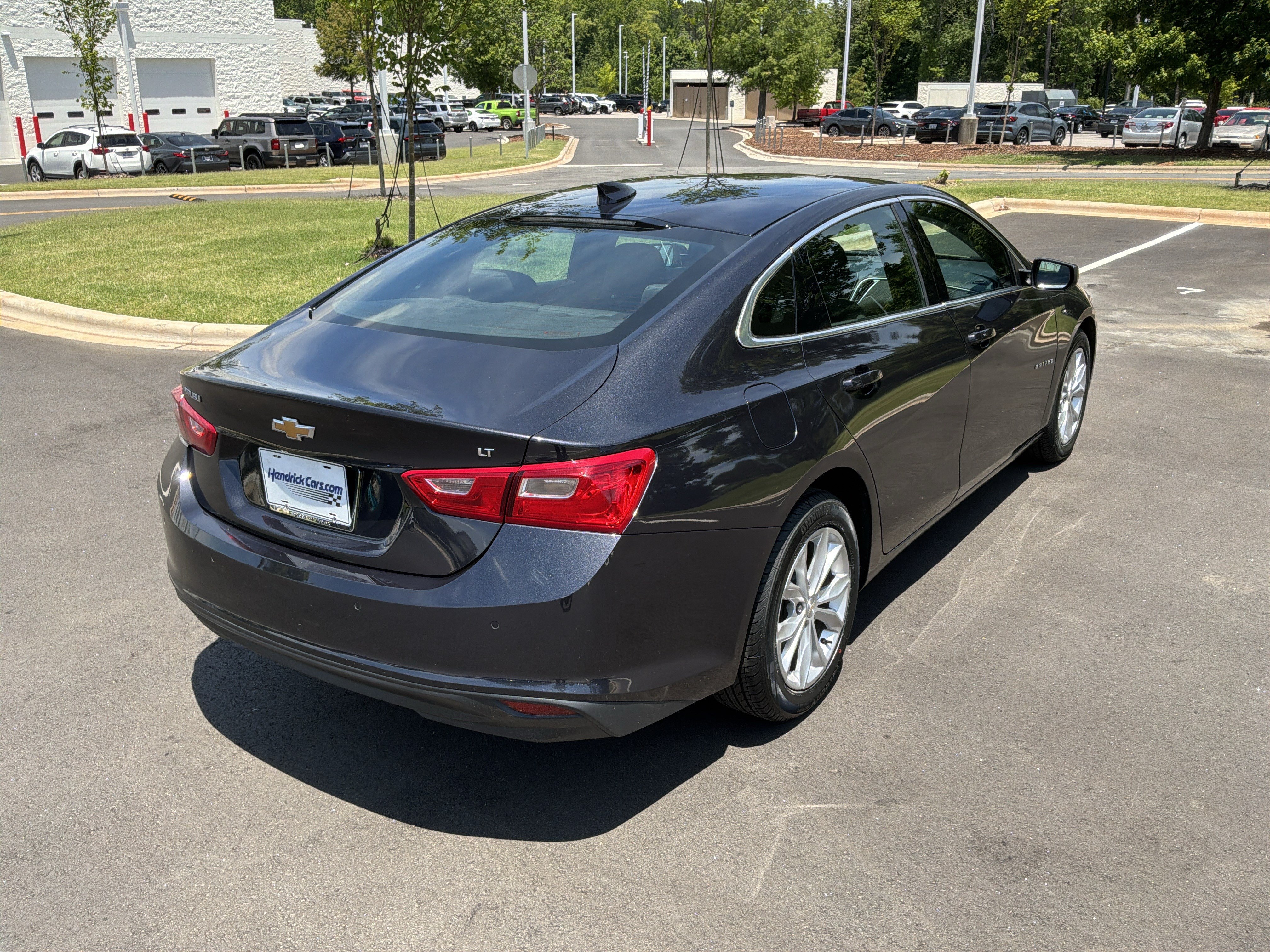 Used 2023 Chevrolet Malibu LT w/ Driver Confidence Package FWD image 10