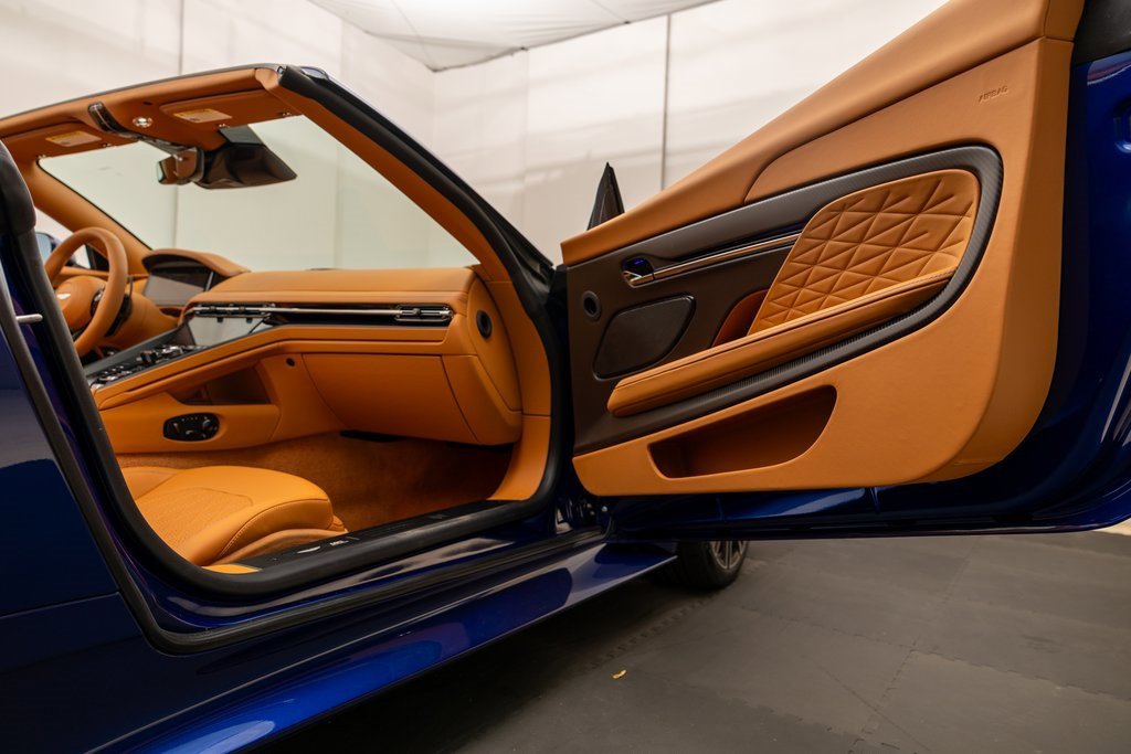 New 2025 Aston Martin DB12 Convertible image 28